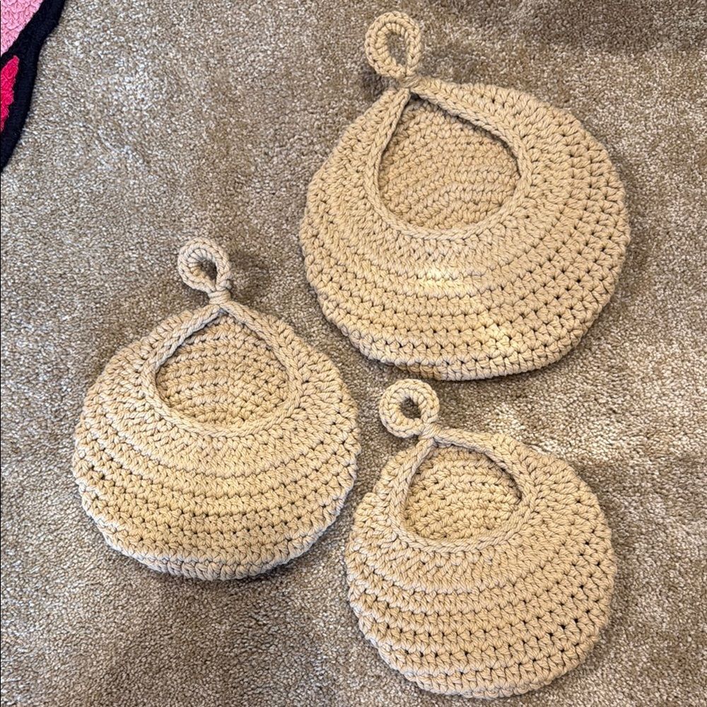 Handcrafted Tan Wall Decor Set - Plant Hanger/Holder